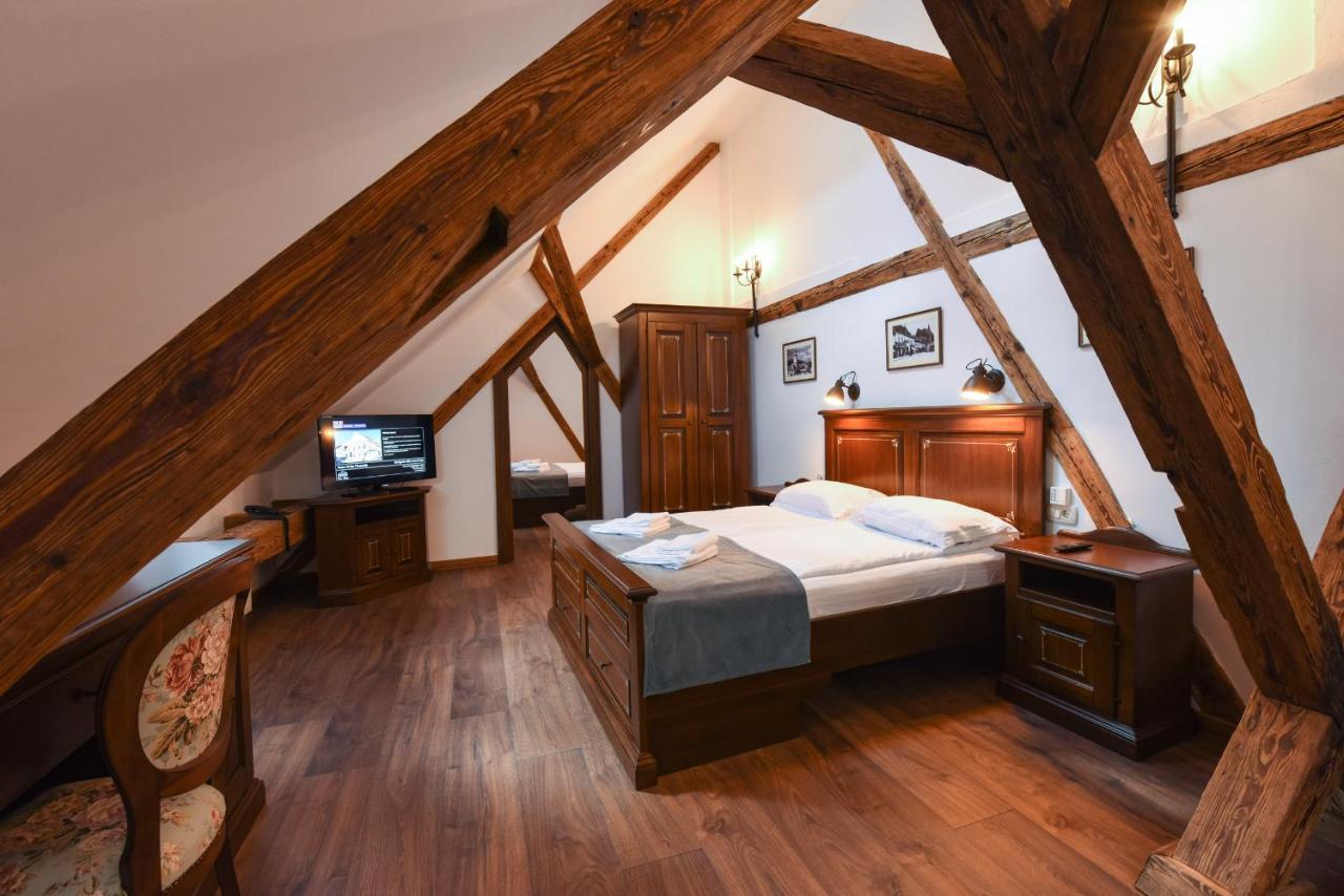 Hotel Boutique Casa Chitic -Hotel And Restaurant Str Johann Gott Nr7 براشوف المظهر الخارجي الصورة